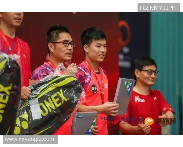 对话张芳：回顾羽毛球生涯中的挑战与成就